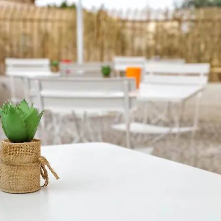 Frühstückspension Bouganville 3*